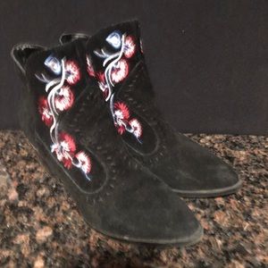 Carlos Santana Boots